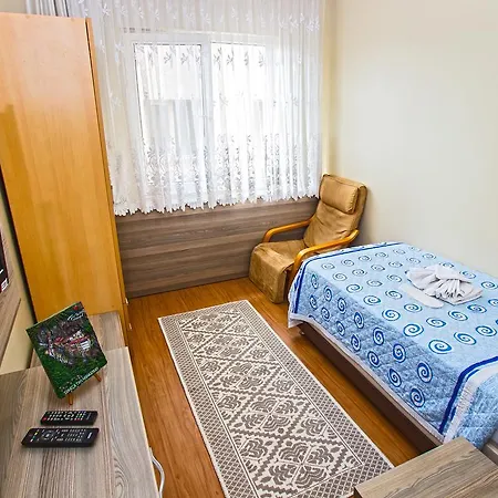 Ayyildiz Guest house *